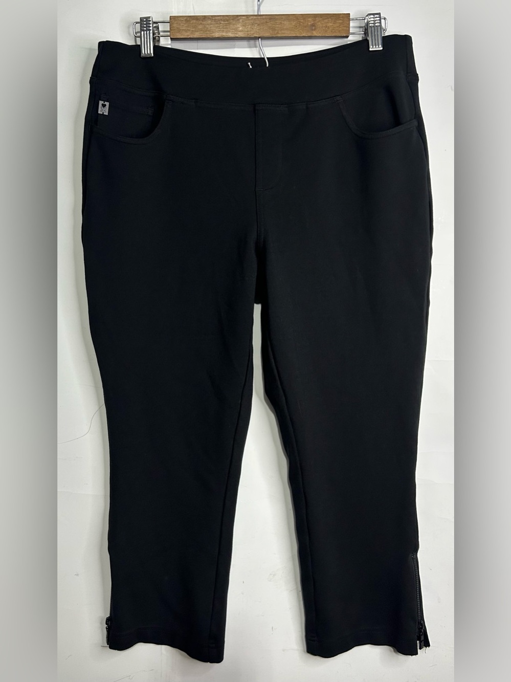 Belle Kim Graver Pull On Black Pants Size 14